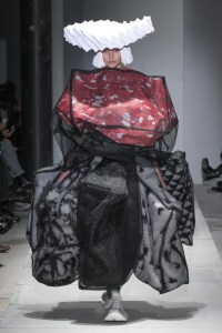 Comme des Garçons Spring 2025 Ready-to-Wear Collection at Paris Fashion Week