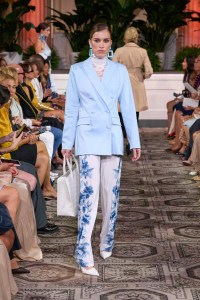 Dennis Basso 2025 Ready-to-Wear Collection at New York Fashion Week