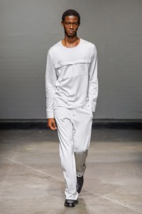 Derrick Spring 2025 Ready-To-Wear Collection at London Fashion Week