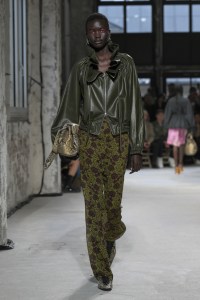 Dries Van Noten Spring 2025 Ready-to-Wear Collection at Paris Fashion Week