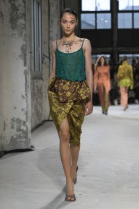 Dries Van Noten Spring 2025 Ready-to-Wear Collection at Paris Fashion Week