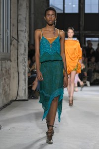 Dries Van Noten Spring 2025 Ready-to-Wear Collection at Paris Fashion Week