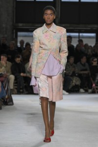 Dries Van Noten Spring 2025 Ready-to-Wear Collection at Paris Fashion Week
