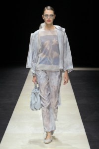 Emporio Armani Spring 2025 Ready-To-Wear Collection at Milan Fashion Week