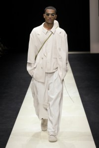 Emporio Armani Spring 2025 Ready-To-Wear Collection at Milan Fashion Week