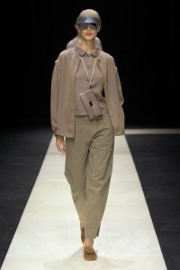 Emporio Armani Spring 2025 Ready-To-Wear Collection at Milan Fashion Week