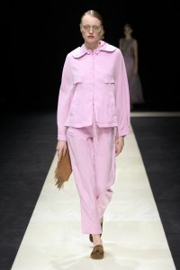 Emporio Armani Spring 2025 Ready-To-Wear Collection at Milan Fashion Week