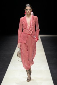Emporio Armani Spring 2025 Ready-To-Wear Collection at Milan Fashion Week
