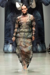 Ester Manas Spring 2025 ready-to-wear collection at Paris Fashion Week