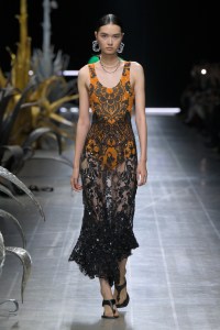Etro Spring 2025 Ready-To-Wear Collection at Milan Fashion Week