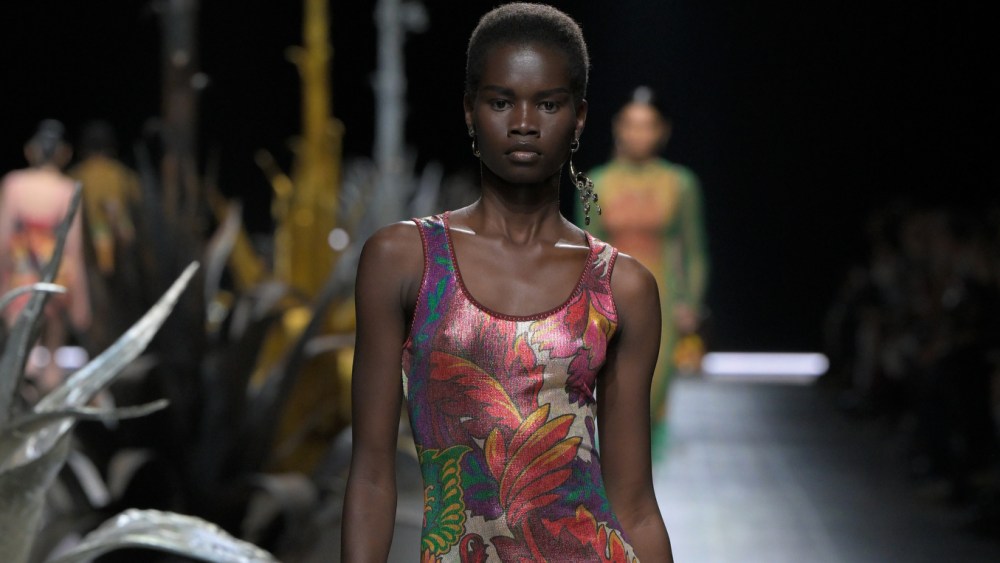 Etro Spring 2025 Ready-To-Wear Collection at Milan Fashion Week