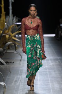 Etro Spring 2025 Ready-To-Wear Collection at Milan Fashion Week