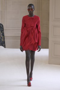 Giambattista Valli Spring 2025 Ready-to-Wear Collection at Paris Fashion Week