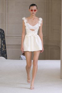 Giambattista Valli Spring 2025 Ready-to-Wear Collection at Paris Fashion Week
