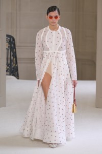 Giambattista Valli Spring 2025 Ready-to-Wear Collection at Paris Fashion Week