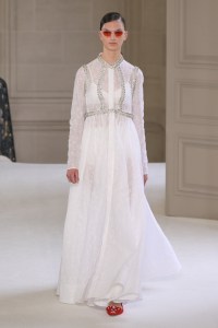 Giambattista Valli Spring 2025 Ready-to-Wear Collection at Paris Fashion Week