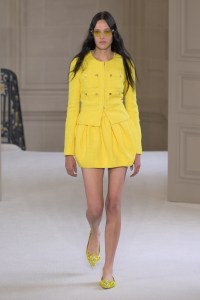 Giambattista Valli Spring 2025 Ready-to-Wear Collection at Paris Fashion Week