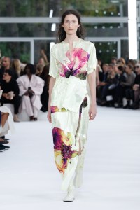 Issey Miyake Spring 2025 Ready-to-Wear Collection at Paris Fashion Week