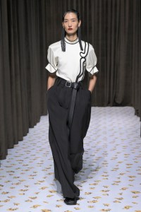Jil Sander Spring 2025 Ready-To-Wear Collection at Milan Fashion Week