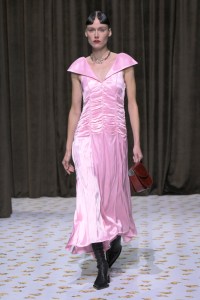 Jil Sander Spring 2025 Ready-To-Wear Collection at Milan Fashion Week