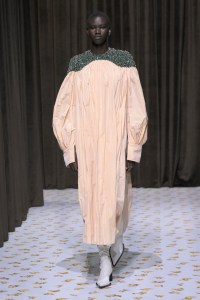 Jil Sander Spring 2025 Ready-To-Wear Collection at Milan Fashion Week