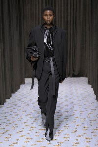 Jil Sander Spring 2025 Ready-To-Wear Collection at Milan Fashion Week