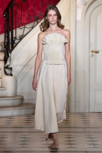 Johanna Ortiz Spring 2025 ready-to-wear collection at Paris Fashion Week