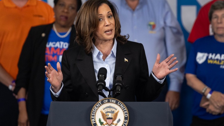 The Teamsters have yet to endorse a presidential candidate, but the meeting could have influence on the union's decision.