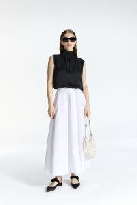 Karl Lagerfeld Spring 2025 ready-to-wear collection at Paris Fashion Week