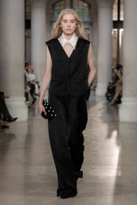 Kimhekim Spring 2025 ready-to-wear collection at Paris Fashion Week