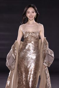 PARIS, FRANCE - SEPTEMBER 23: Tiffany Tang walks the runway during "Le Défilé L'Oréal Paris – Walk Your Worth" Womenswear Spring-Summer 2025 show as part of Paris Fashion Week on September 23, 2024 in Paris, France. (Photo by Pietro S. D'Aprano/Getty Images for L'Oréal Paris)