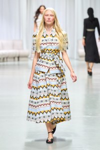 Leonard Paris Spring 2025 Ready-to-Wear Collection at Paris Fashion Week