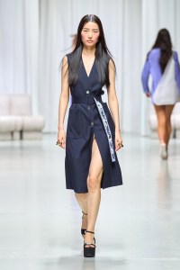 Leonard Paris Spring 2025 Ready-to-Wear Collection at Paris Fashion Week