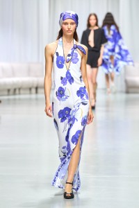 Leonard Paris Spring 2025 Ready-to-Wear Collection at Paris Fashion Week