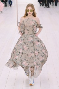 Loewe Spring 2025 Ready-to-Wear Collection at paris Fashion Week