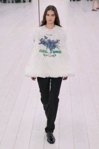 Loewe Spring 2025 Ready-to-Wear Collection at paris Fashion Week