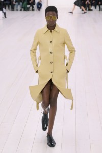 Loewe Spring 2025 Ready-to-Wear Collection at paris Fashion Week
