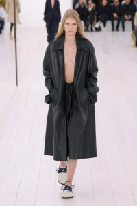 Loewe Spring 2025 Ready-to-Wear Collection at paris Fashion Week