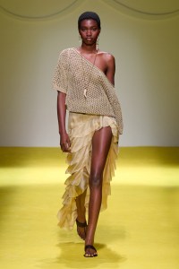 Luisa Spagnoli Spring 2025 Ready-To-Wear Collection at Milan Fashion Week