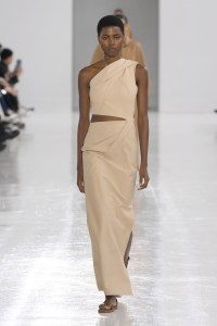 MaxMara Spring 2025 Ready-To-Wear Collection at Milan Fashion Week