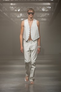 MM6 Maison Margiela 2025 Ready-To-Wear Collection at Milan Fashion Week