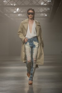 MM6 Maison Margiela 2025 Ready-To-Wear Collection at Milan Fashion Week
