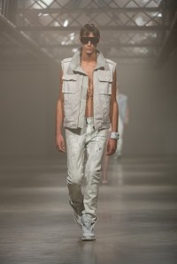 MM6 Maison Margiela 2025 Ready-To-Wear Collection at Milan Fashion Week