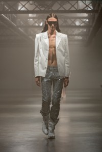 MM6 Maison Margiela 2025 Ready-To-Wear Collection at Milan Fashion Week