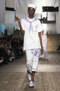 Moschino Spring 2025 Ready-To-Wear Collection at Milan Fashion Week