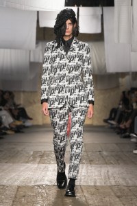 Moschino Spring 2025 Ready-To-Wear Collection at Milan Fashion Week