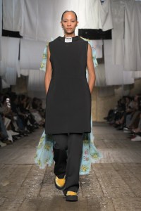 Moschino Spring 2025 Ready-To-Wear Collection at Milan Fashion Week