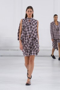 Mossi Spring 2025 ready-to-wear collection at Paris Fashion Week