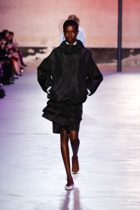 N°21 Spring 2025 Ready-To-Wear Collection at Milan Fashion Week