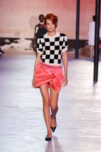 N°21 Spring 2025 Ready-To-Wear Collection at Milan Fashion Week